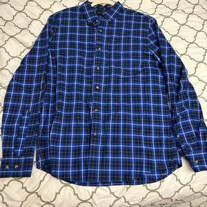 Banana Republic Untucked Fit Button Down Shirt